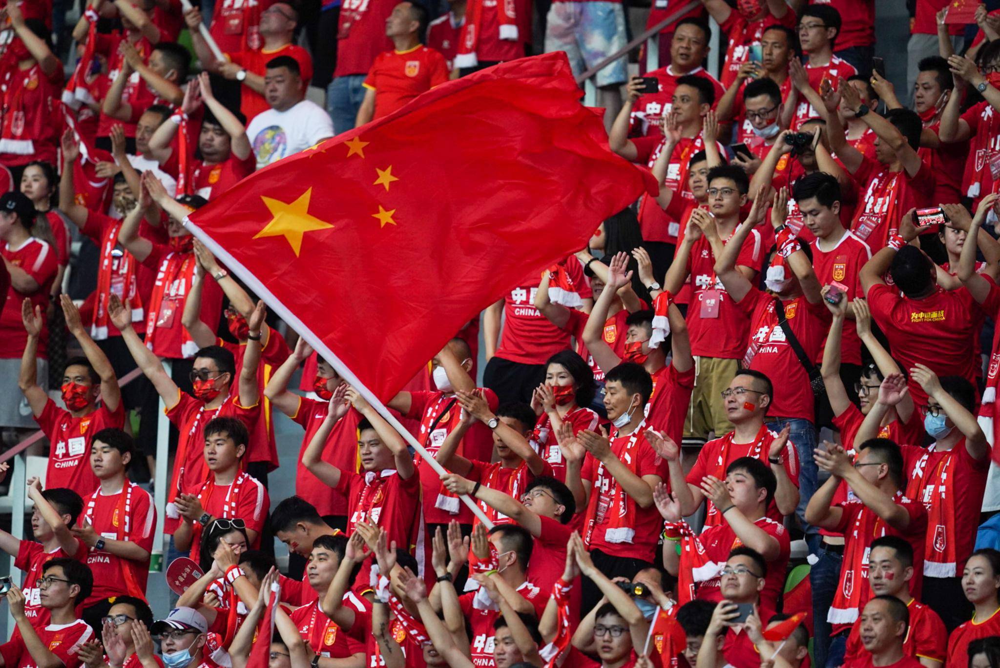 九游欢乐官方网站:中国足球：凝聚力量，团结一心，共筑足球强国梦的简单介绍