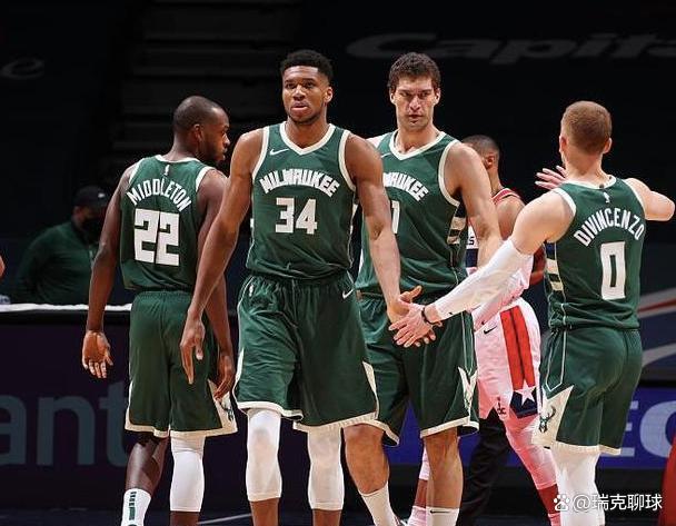 关于篮网vs雄鹿：东部的巅峰对决的信息