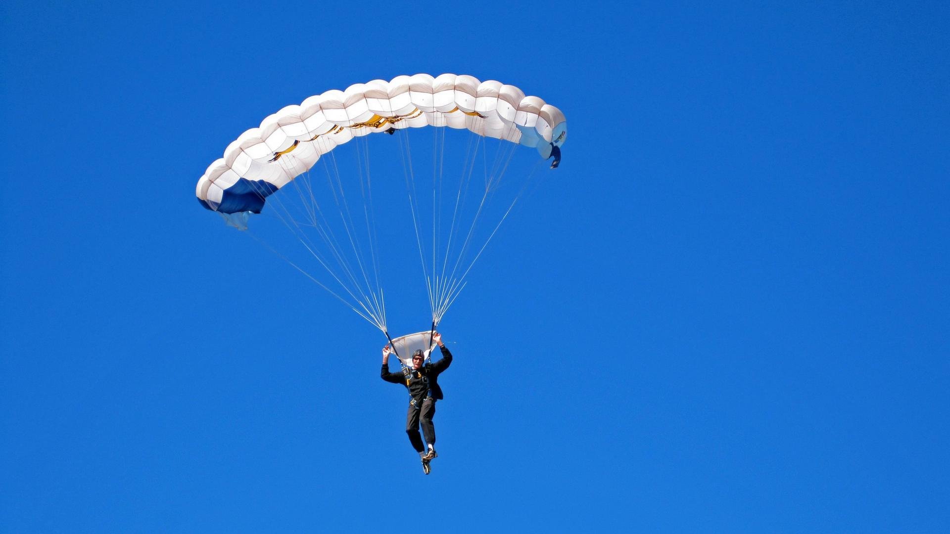 _特色体育小镇：打造全民运动新地标_，特色体育小镇的类型