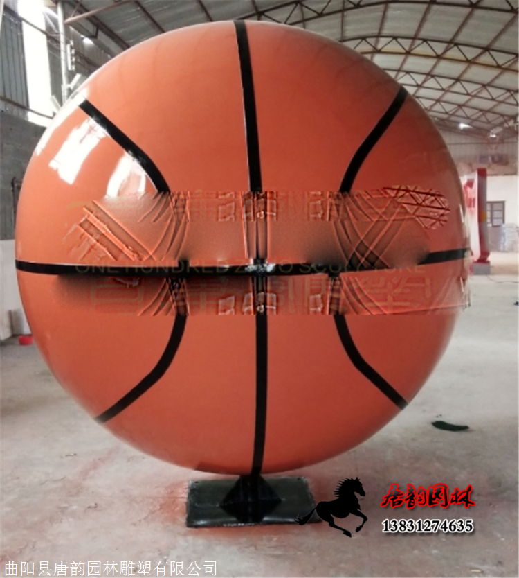 九游欢乐平台：篮球主题的雕塑作品创作理念：用雕塑的形式展现篮球的力量与美感的简单介绍
