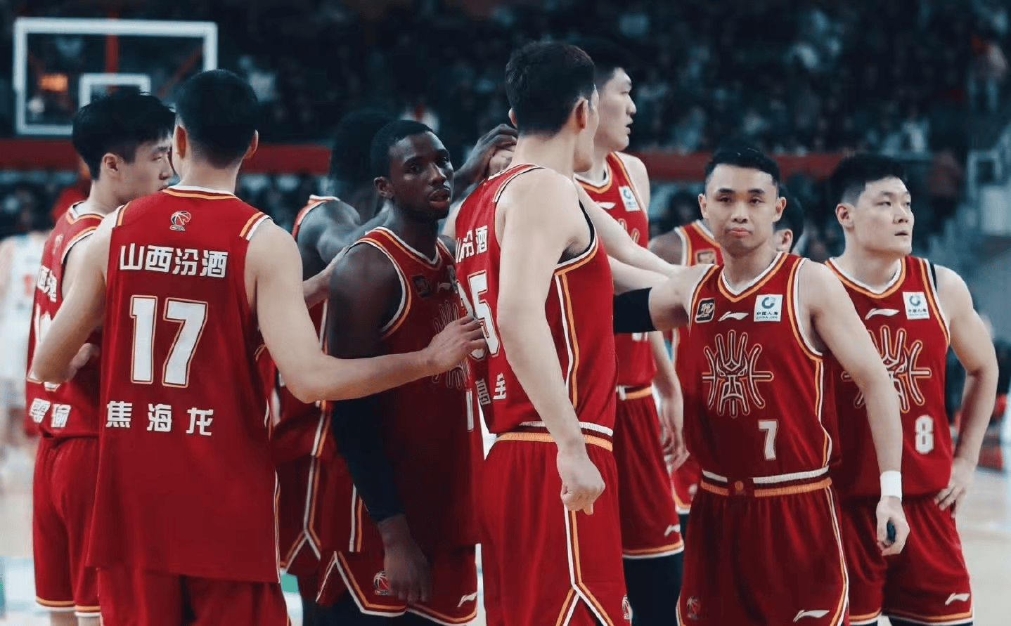 九游欢乐平台：CBA季后赛：黑马的崛起，传统强队的危机