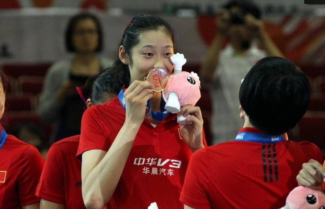 九游娱乐:排球世界杯，中国女排重夺冠军的简单介绍