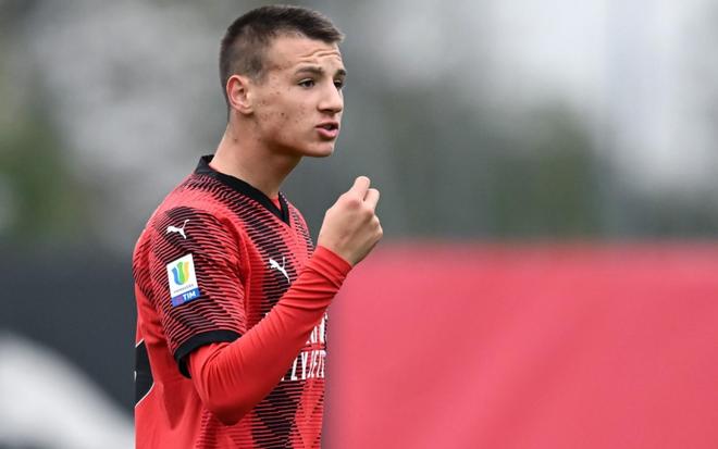 九游欢乐首站:意甲的青训模式：如何建立成功的青训体系的简单介绍