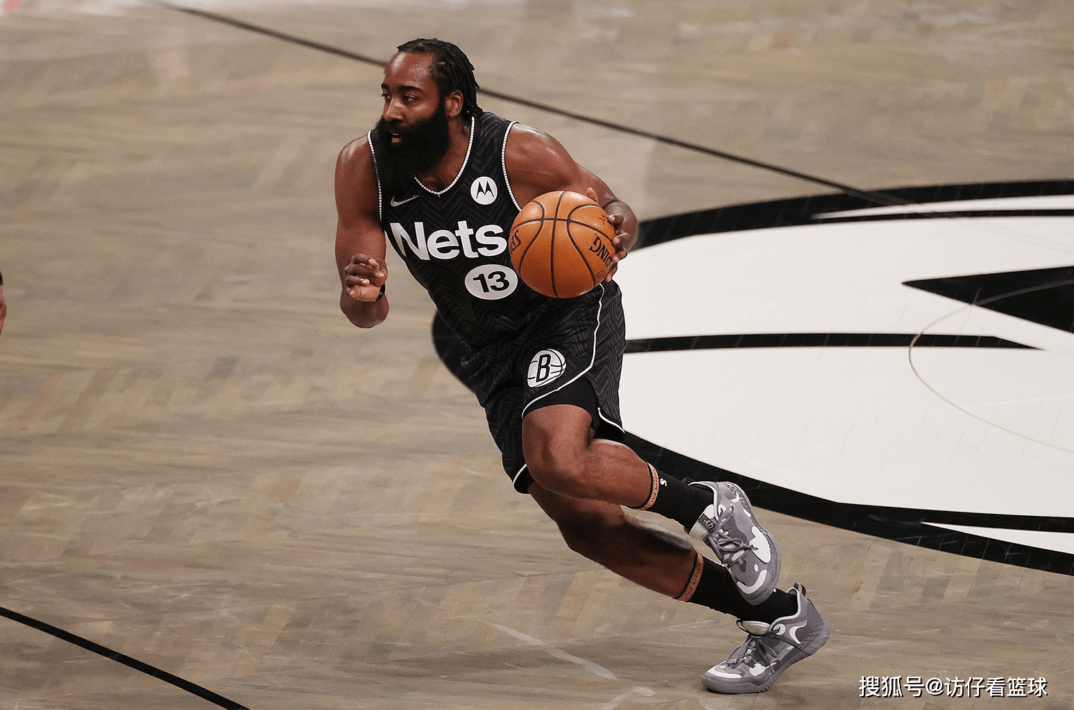 九游欢乐官方网站:归化球员艾克森：积极备战新赛季，希望为球队做出更多贡献的简单介绍