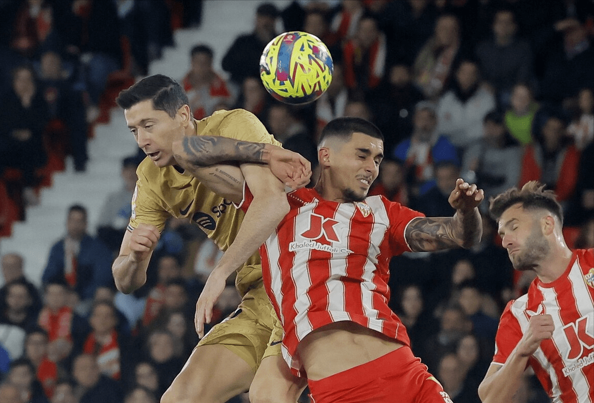 九游欢乐首站：西甲阿尔梅里亚的防守反击战术解析