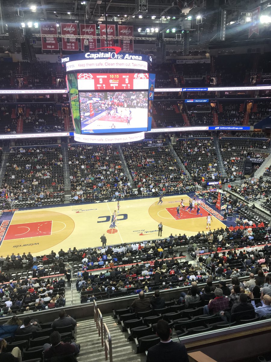 包含九游欢乐官方网站:上海海港队“人傻钱多”，球迷：有钱也不能这么“任性”！的词条