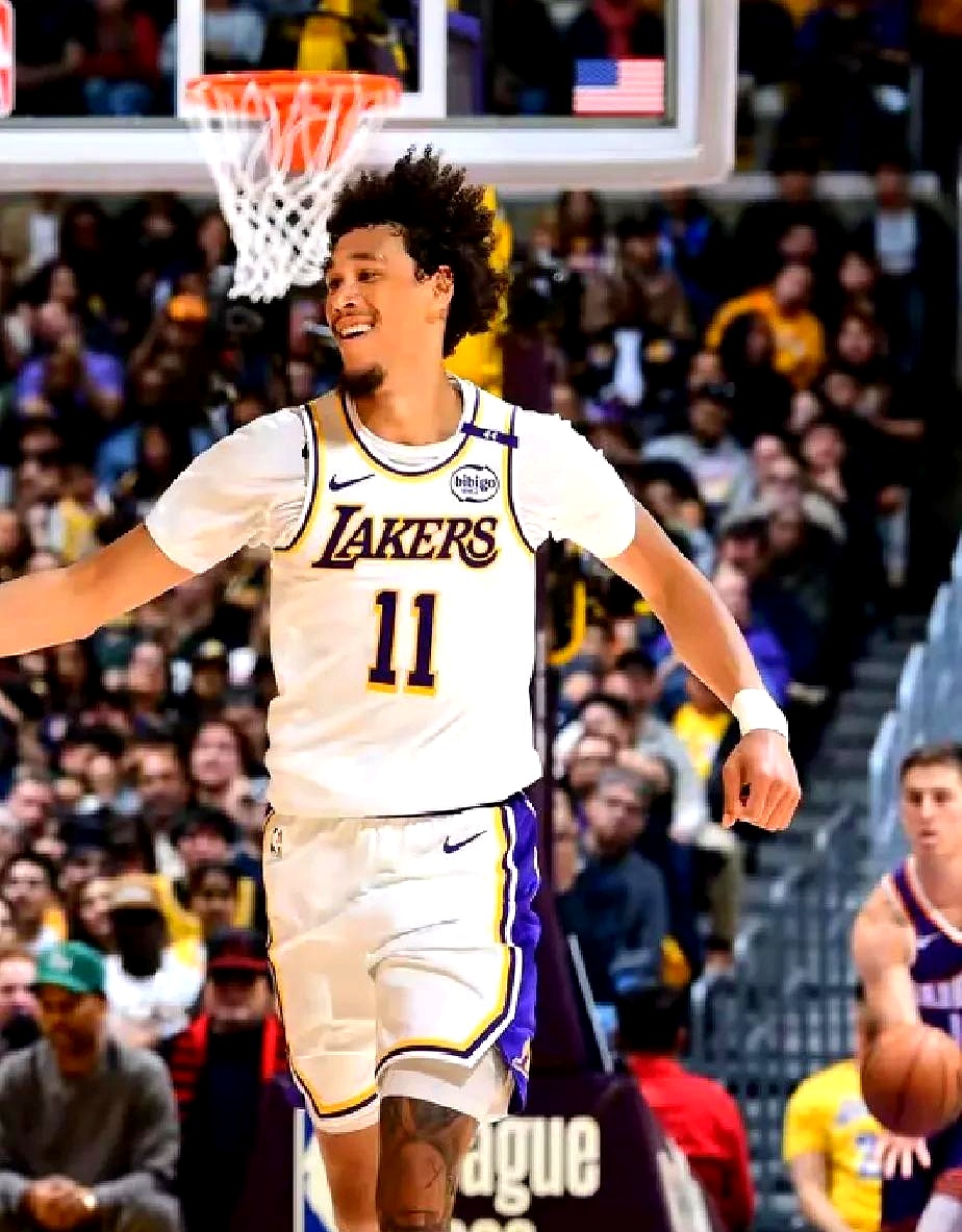 九游欢乐APP：湖人队新赛季：海斯表示将提升盖帽能力的简单介绍