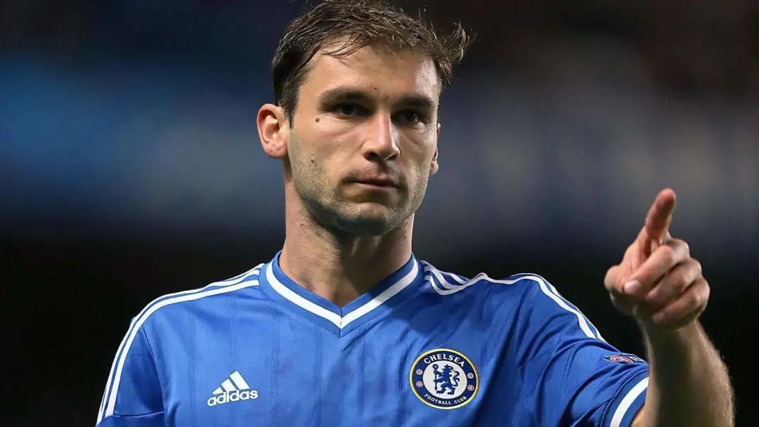 包含九游欢乐首站：英超诺维奇的防守体系与成功秘诀的词条