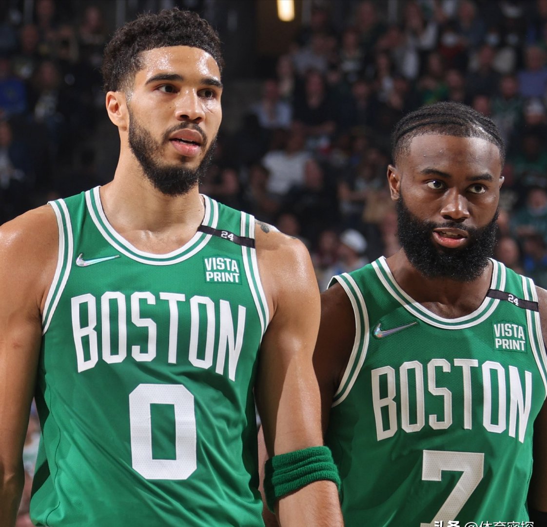 九游欢乐APP:凯尔特人队伤病情况:塔图姆脚踝扭伤,出战成疑的简单介绍 九游欢乐APP:凯尔特人队伤病情况:塔图姆脚踝扭伤,出战成疑的简单介绍