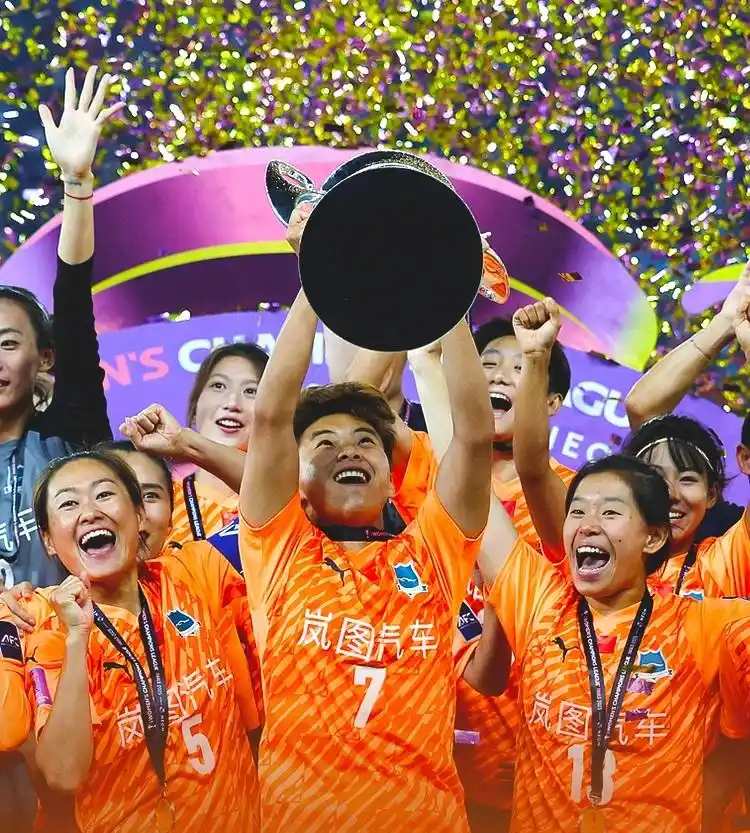 九游欢乐官方网站:中国女足“团结一心”，球迷：期待她们能在世界杯上取得好成绩！的简单介绍